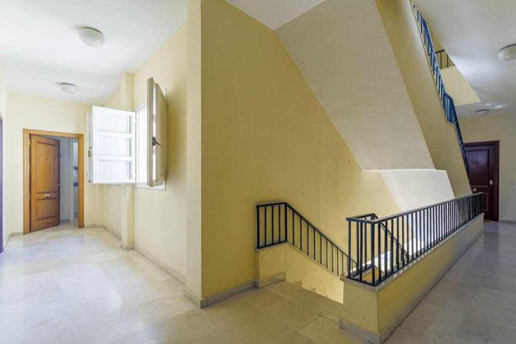 Santa Cruz Parking Incluido Lejlighed Sevilla Eksteriør billede