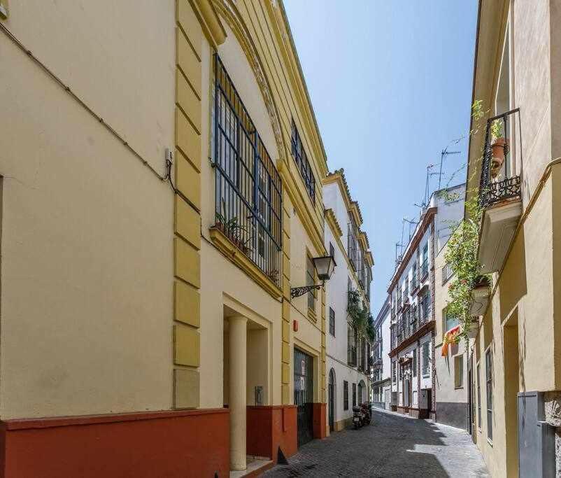 Santa Cruz Parking Incluido Lejlighed Sevilla Eksteriør billede